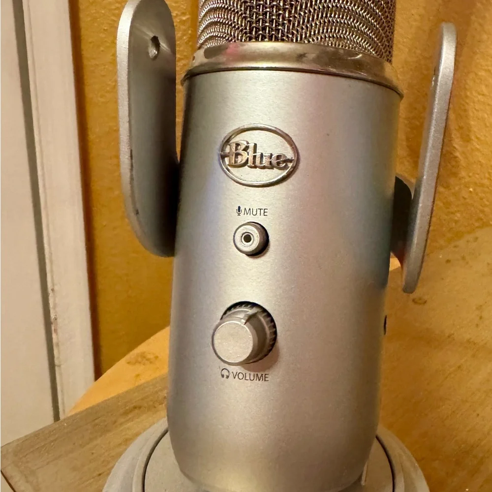 Yeti Silver USB Microphone